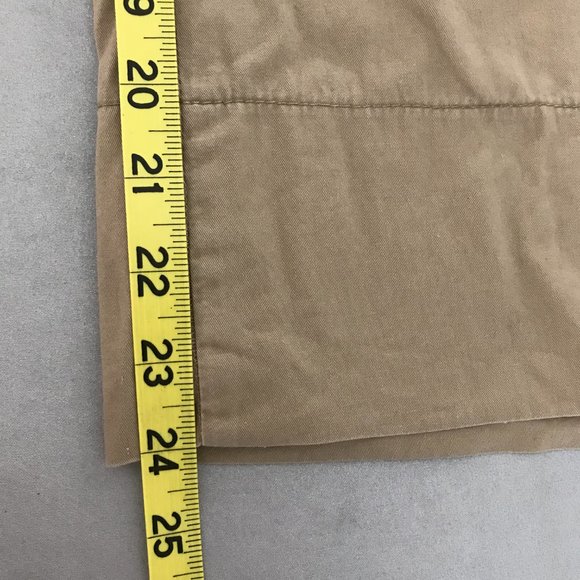 Bamboo Traders Women's Size 6 Tan Bermuda Shorts with Roll Tab - Picture 2 of 12